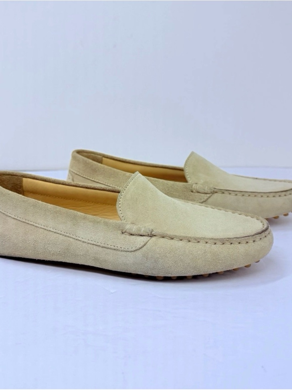 M. Gemi Felize Driver Loafers Wmn sz 37.5 US 7.5 Beige Suede Leather Moc Toe
